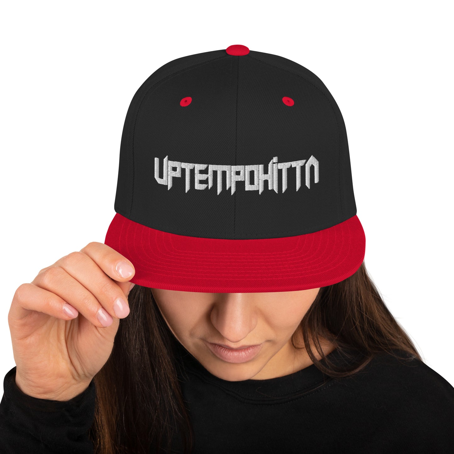 Gestickt Snapback-Cap mit weißer Schrift