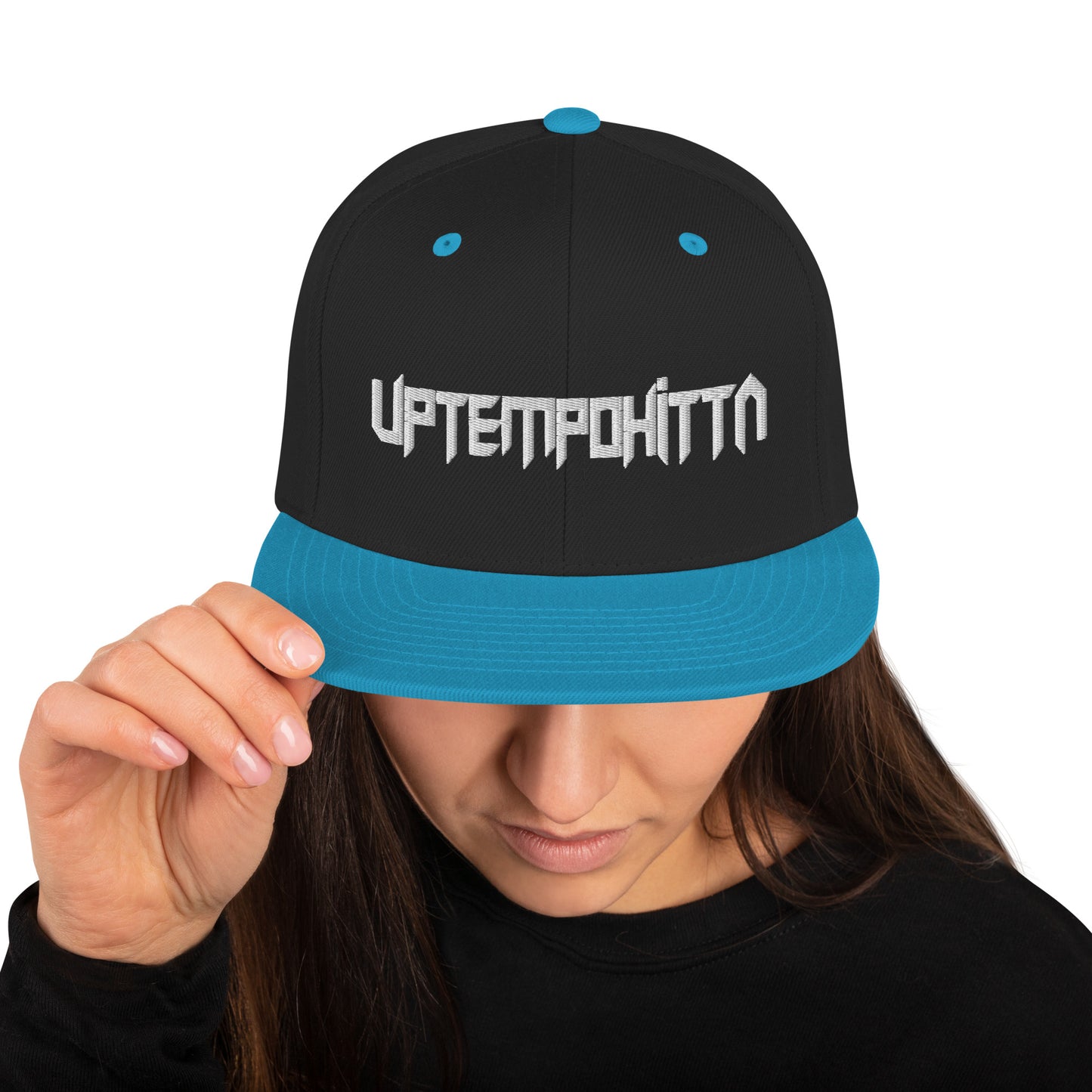 Gestickt Snapback-Cap mit weißer Schrift